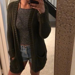 Olive green cable knife cardigan with pockets